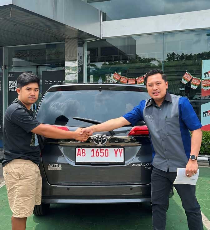 serah terima Toyota all new Calya di Jogja serah terima Toyota all new Calya di Jogja